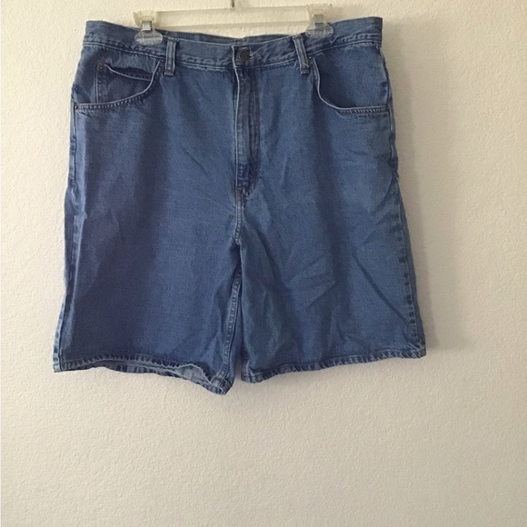 Women jean shorts by Brittania - Picture 2 of 4